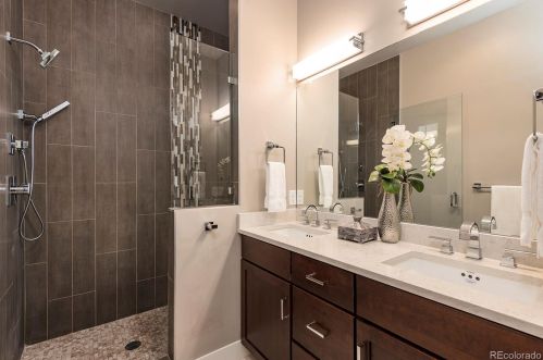 1638 King St, Denver CO 80211-4028 exterior