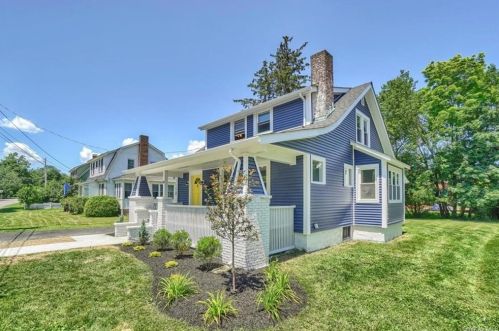26 Pine St, Cornwall Hud, NY 12520-1131