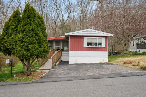120 Stephen Dr, Stonington, CT 06378-1512