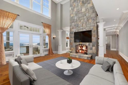 8 Hilltop Dr, Rye Brook NY  10573-5308 exterior