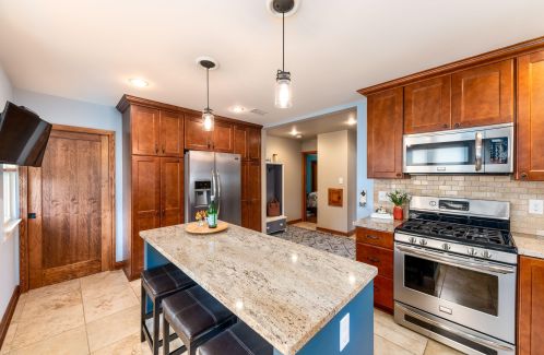 2478 72, Milwaukee WI 53219-2529 exterior