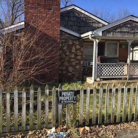 3222 Mcclure St, Indianapolis, IN 46221-2211
