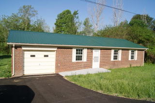 1760 Gainesboro Grade, Cookeville, TN 38501-7782