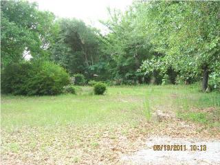 4731 Ridgewood Dr, Milton, FL 32571-2522