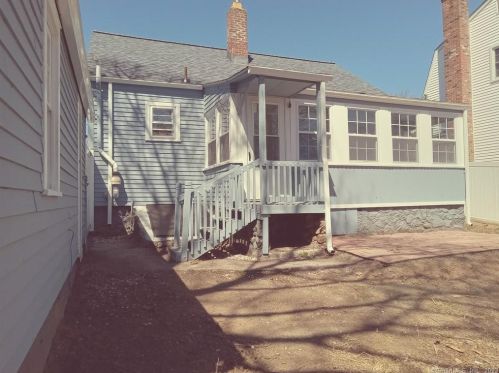 46 Beacon St, Bristol CT  06010-6609 exterior