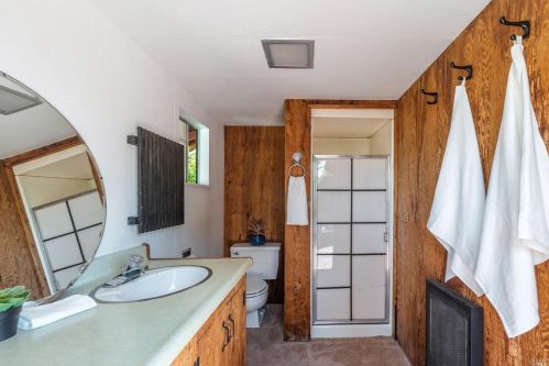 7190 Fircrest Ave, Sebastopol CA  95472-4430 exterior