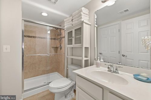 4318 Wisley Turn, Woodbridge VA  22192-7822 exterior