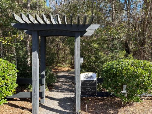 2004 Amenity Park Dr, Mount Pleasant SC  29466-6022 exterior