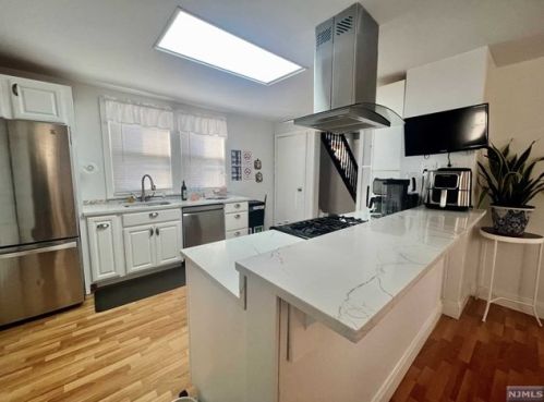 116 Hartmann Ave, Outwater NJ  07026-2259 exterior