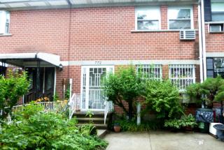 772 169th St, Bronx, NY 10456-2631