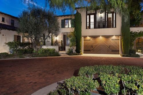 9 Gentle Breeze, Newport Beach, CA 92657-1640