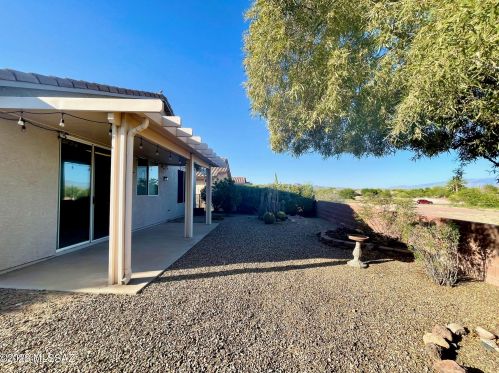 9416 Twinkling Shadows Way, Tucson AZ  85743-5440 exterior