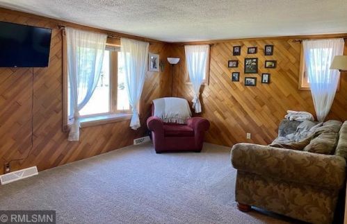 22891 State Highway 15, Saint Cloud MN  56301-9209 exterior