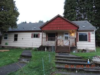 151 Hot Spg Ave, Carson WA  98610-3319 exterior