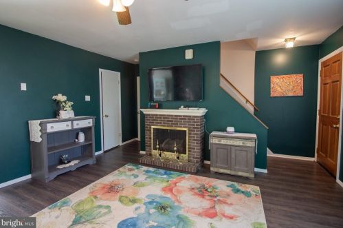 62 White Dogwood Dr, Etters PA  17319-9569 exterior