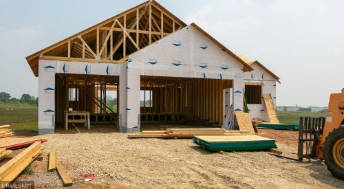 492 Prairie Rd, New Johannesburg, WI 54017-1280