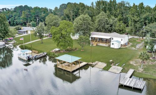 1113 Blackberry Bush Rd, St Paul SC  29148-8886 exterior