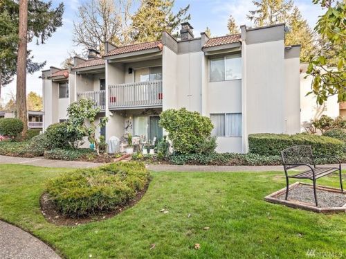7501 Ruby Dr, Lakewood, WA 98498-5055