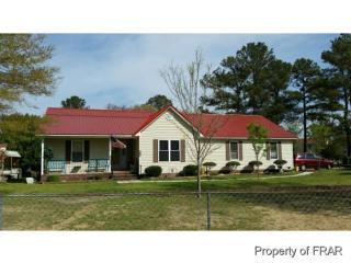 800 Darlington Dr, Fayetteville NC  28311-1809 exterior