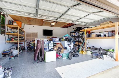 31921 Emerald Ln, Santa Clarita CA  91384-3102 exterior