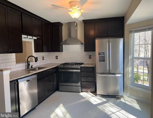 4700 Turnberry Dr, Fredericksburg VA  22408-9589 exterior