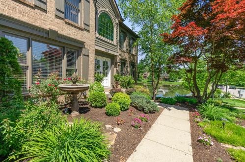 1018 Whirlaway Dr, Hamilton KY  41091-7757 exterior