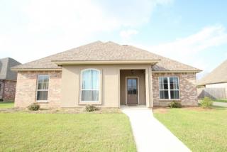 9423 Highland Oaks Ave, Zachary, LA 70791-7452
