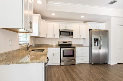 18511 Loxahatchee Riv Rd, Jupiter FL exterior