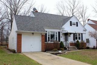 27650 Fullerwood Dr, Cleveland, OH 44132-1623