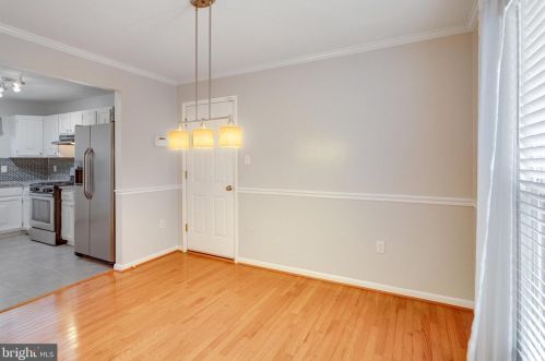 5483 Rector Dr, Woodbridge VA  22193-3703 exterior