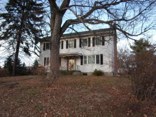 95 Saylor Ave, Wilkes Barre, PA 18702-2709