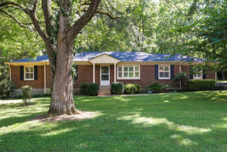 821 Hillwood Dr, Nashville, TN 37205-1247
