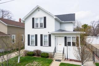 110 15th Ave, Oshkosh, WI 54902-6512