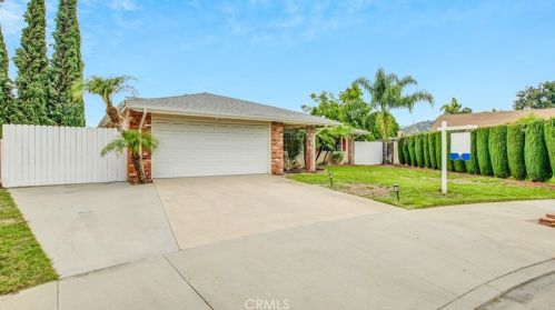 1611 Bradford Dr, Glendora CA  91740-6114 exterior