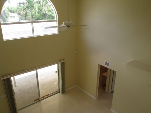 3879 Jonathans Way, Boynton Beach FL  33436-8524 exterior