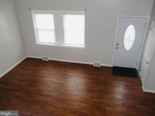 122 Chadwick Ave, Boothwyn, PA 19061-4309