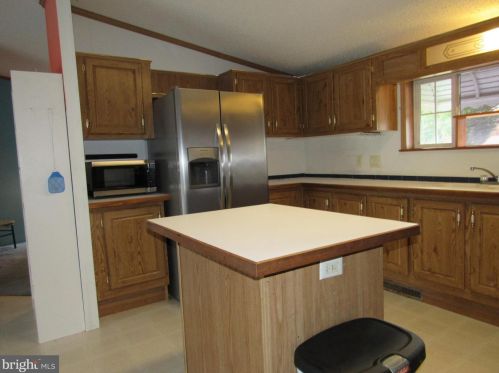 35431 Dannys Dr, Laurel DE  19956-3313 exterior