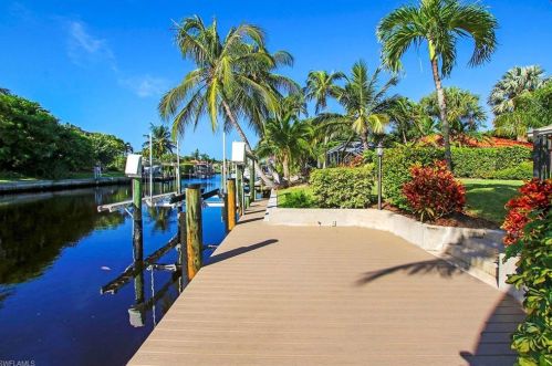 775 Conch Ct, Sanibel, FL 33957-4906