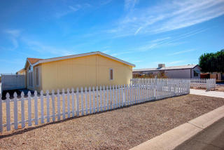 1407 Palo Verde St, Mesa, AZ 85209-3453