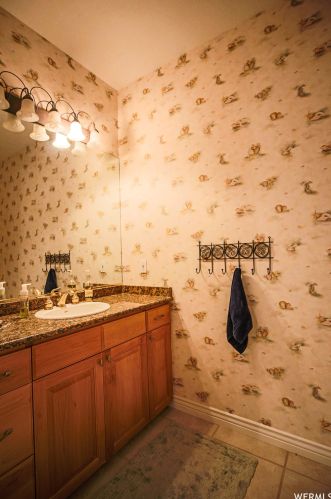 1540 Stone Clf Dr, Saint George UT 84790-6138 exterior