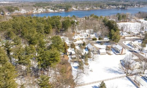 265 Dover Point Rd, Dover NH  03820-4606 exterior