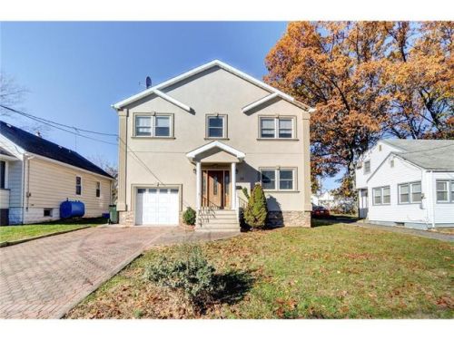 33 Livingston Ave, Avenel, NJ 07001-1441