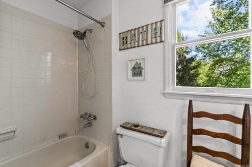 35 Green Ave, Valley Cottage NY  10989-1952 exterior