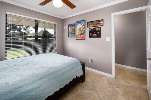 71 Lk Lorraine Cir, Shalimar FL  32579-1617 exterior