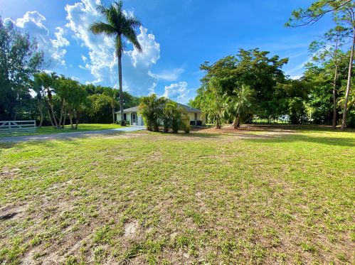 16395 Alan Black Blvd, Town Of Loxahatchee Groves FL  33470-3677 exterior
