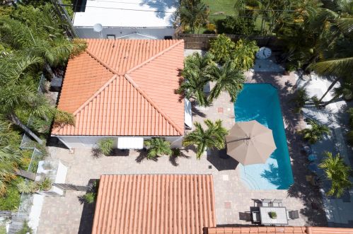 217 28th St, West Palm Beach, FL 33404-2305