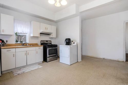 29 Battle Ave, White Plains NY  10606-1401 exterior