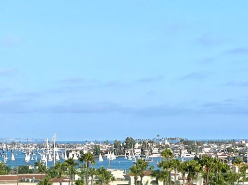 1601 Kings Rd, Newport Beach, CA 92663-5020