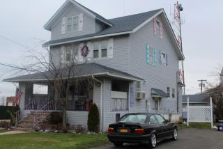 25 Waterfront Blvd, Far Rockaway, NY 11096-1619