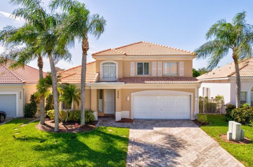 3056 El Camino Real, West Palm Beach, FL 33409-7827
